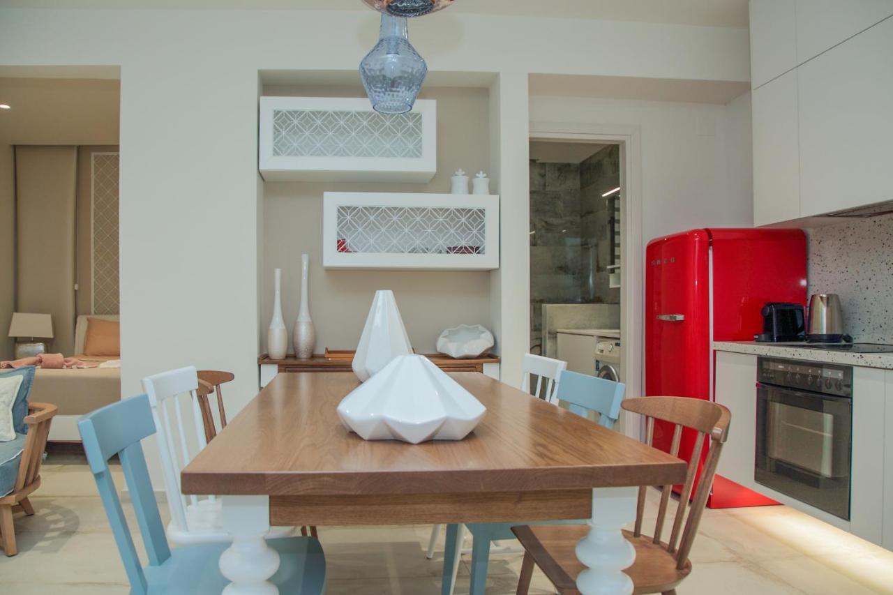 Almyra Seaside House Мохлос Екстериор снимка