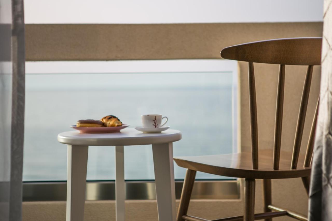 Almyra Seaside House Мохлос Екстериор снимка